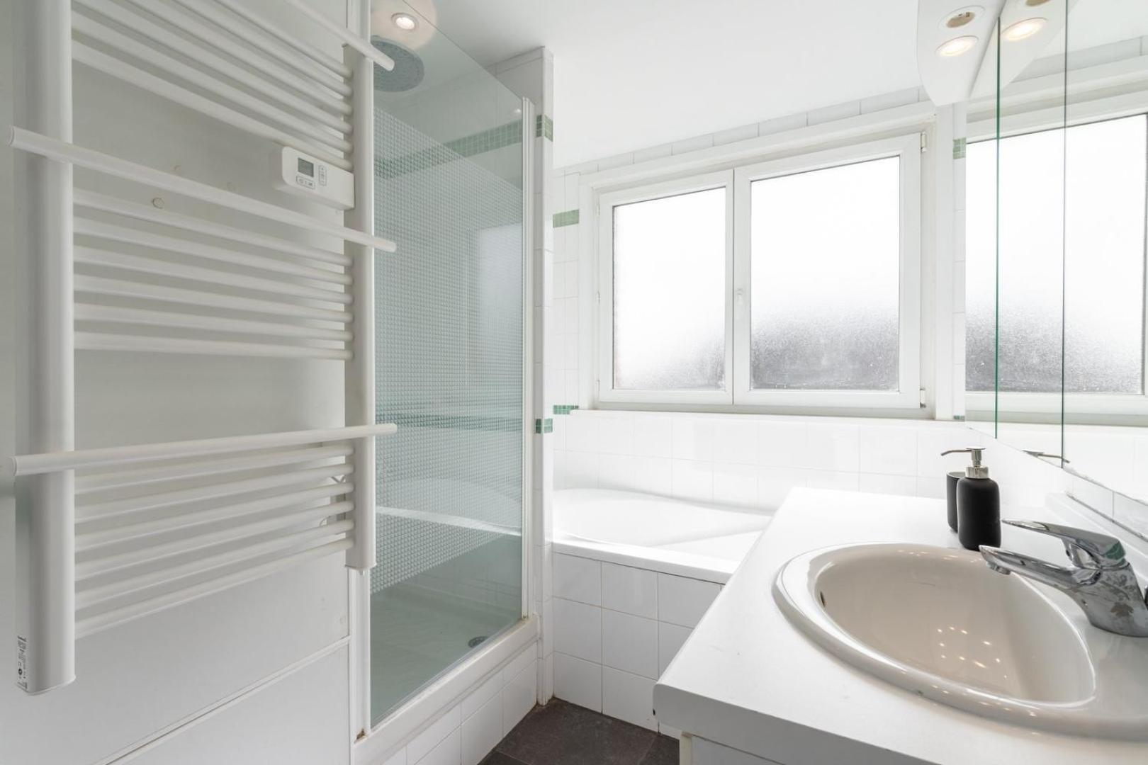 Functional 2 Bedroom Apartment Lille Extérieur photo